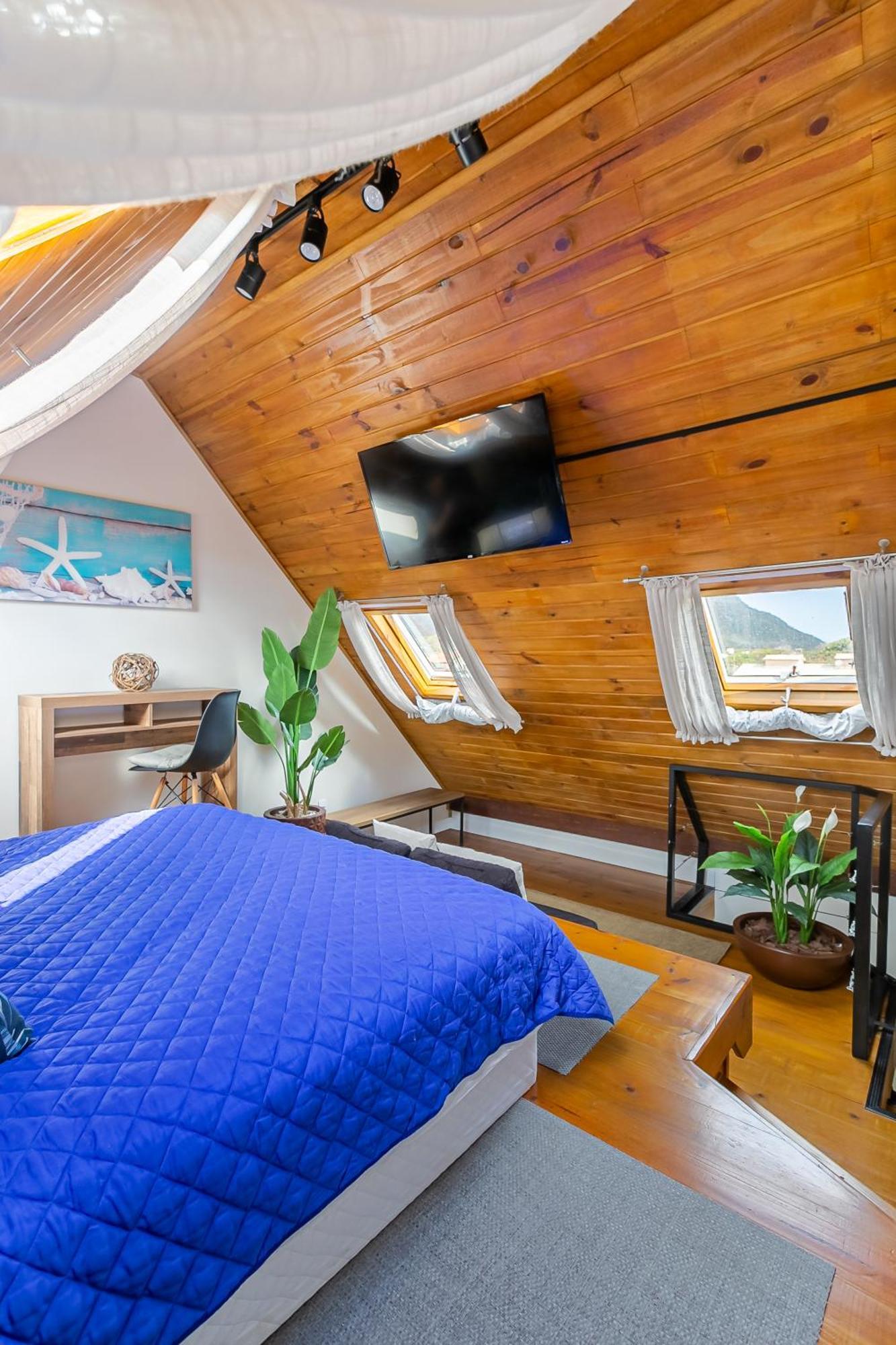 Penareia Floripa Inn